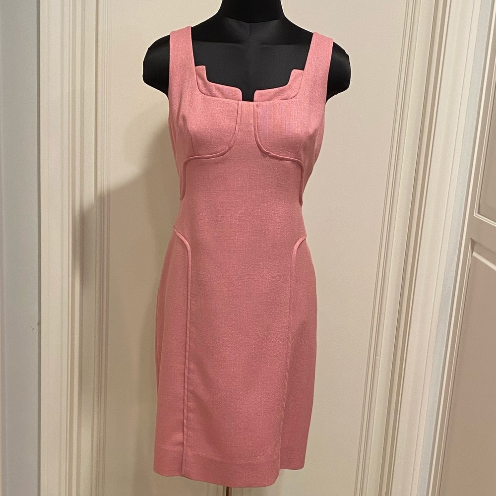 David Meister Pink Mini Dress with Chic Design